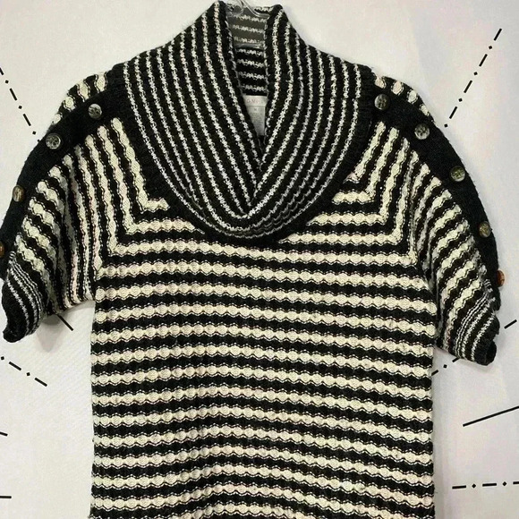 Design History Black & Cream Cowl Neck GrannyCore Button Sleeve Sweater - Picture 3 of 6